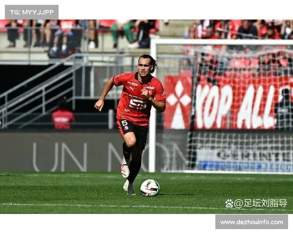 雷恩以19人核心阵容稳居法甲第六，数据化建队模式展现中游球队生存智慧